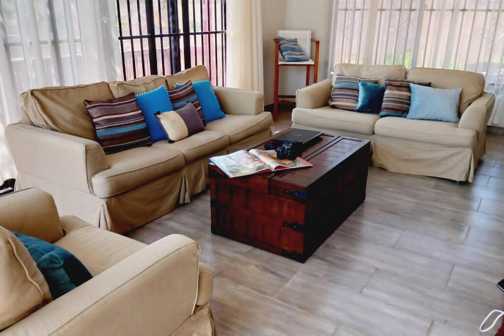 Jambo Jambiani Beach Villa, Beautiful Private Villa At 2 Minutes From The Beach Εξωτερικό φωτογραφία
